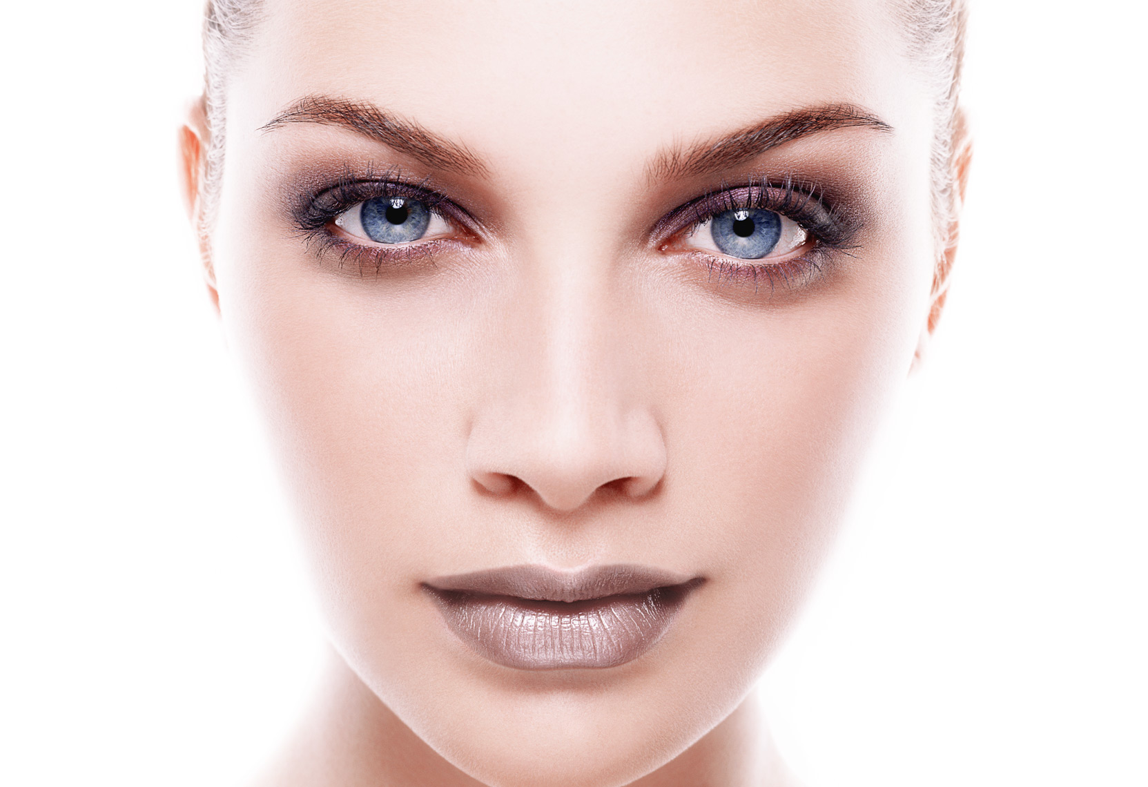 AVON_MELANIE.jpg